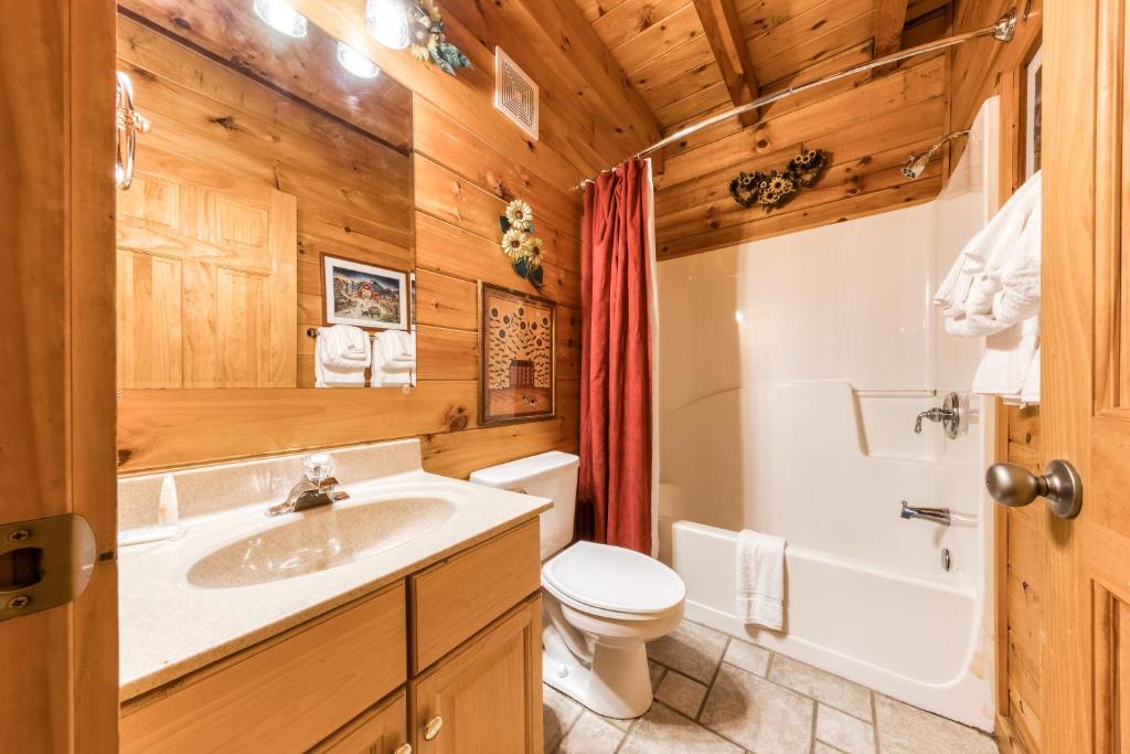 Papaw's Bear Den image 10