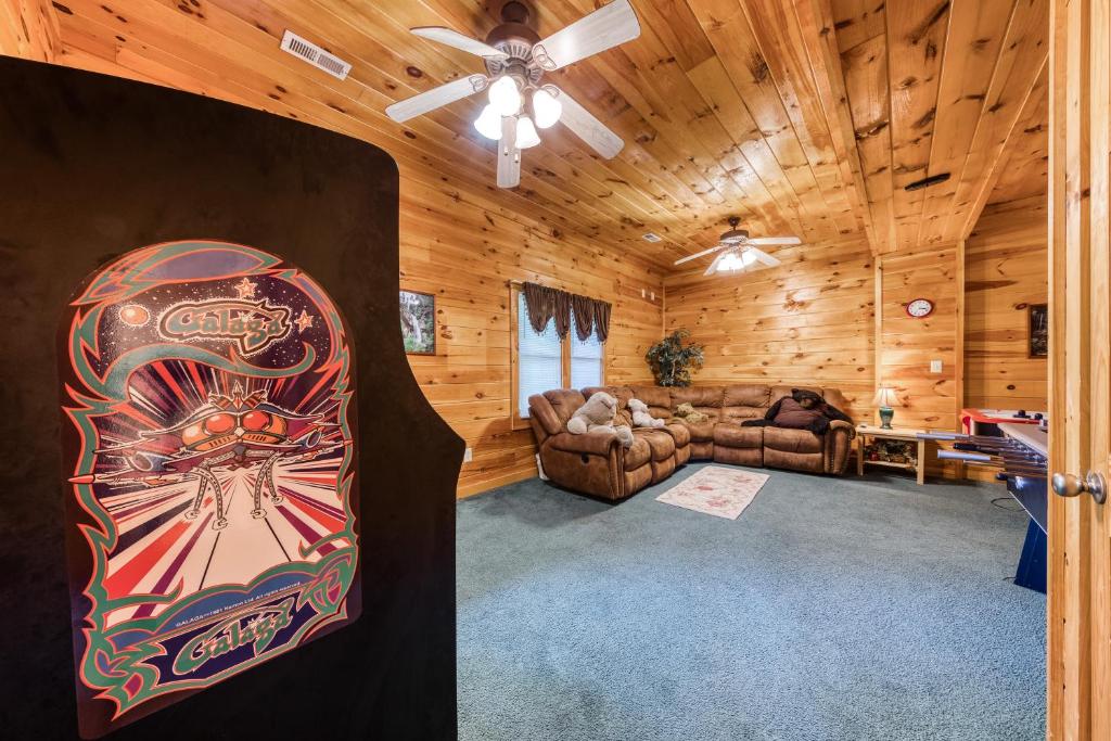 Papaw's Bear Den image 17