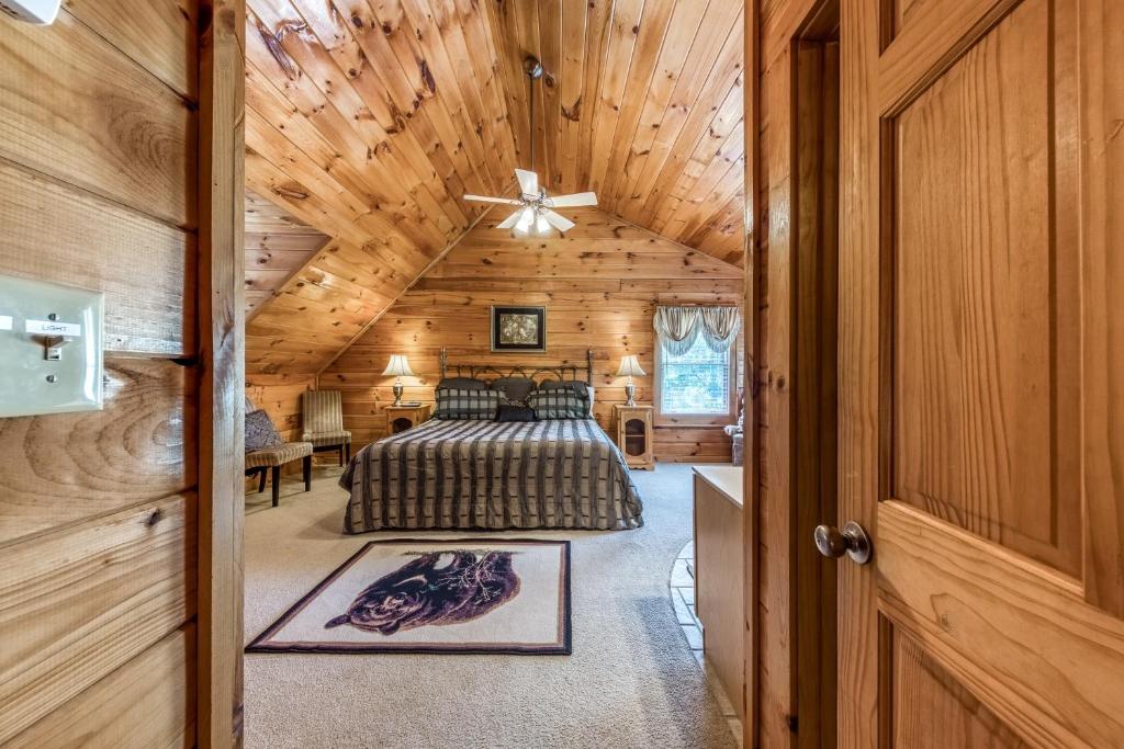 Papaw's Bear Den image 21