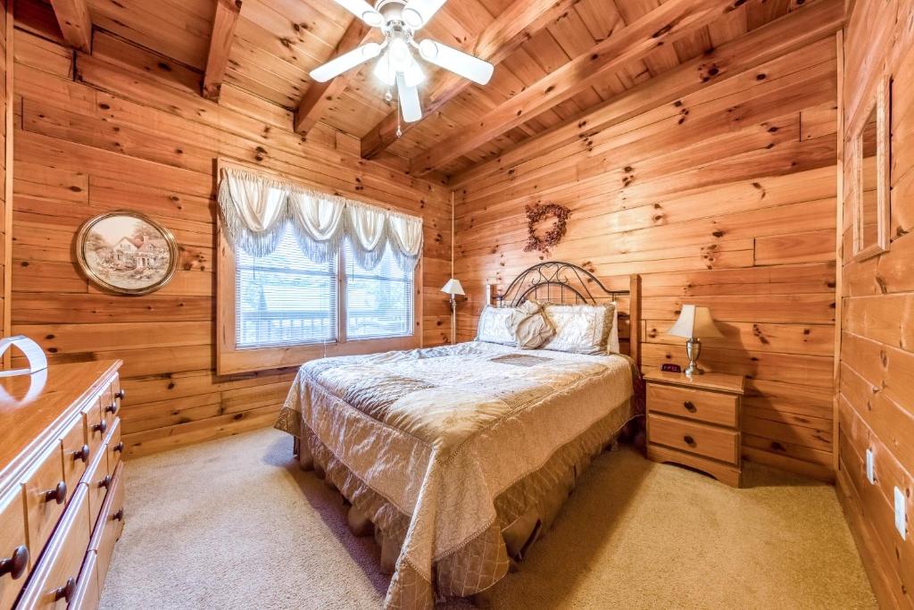 Papaw's Bear Den image 8